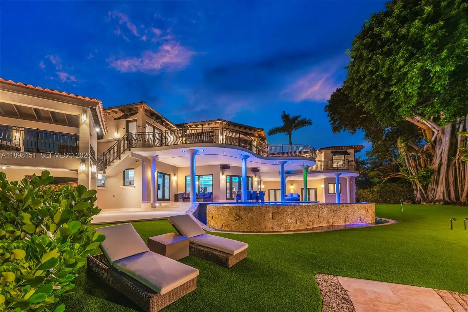 6700 Granada Blvd, Coral Gables FL 33146 photo 3
