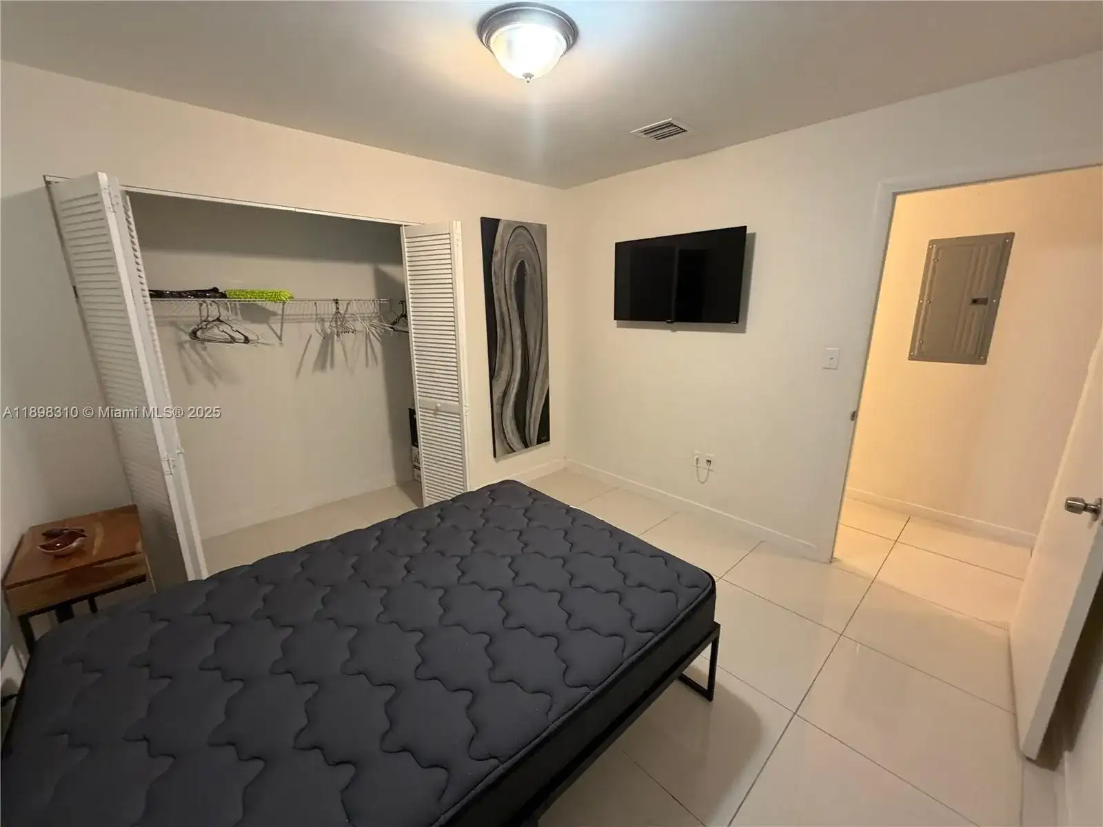 1132 NW 38th St # 1132, Miami FL 33127 photo 5
