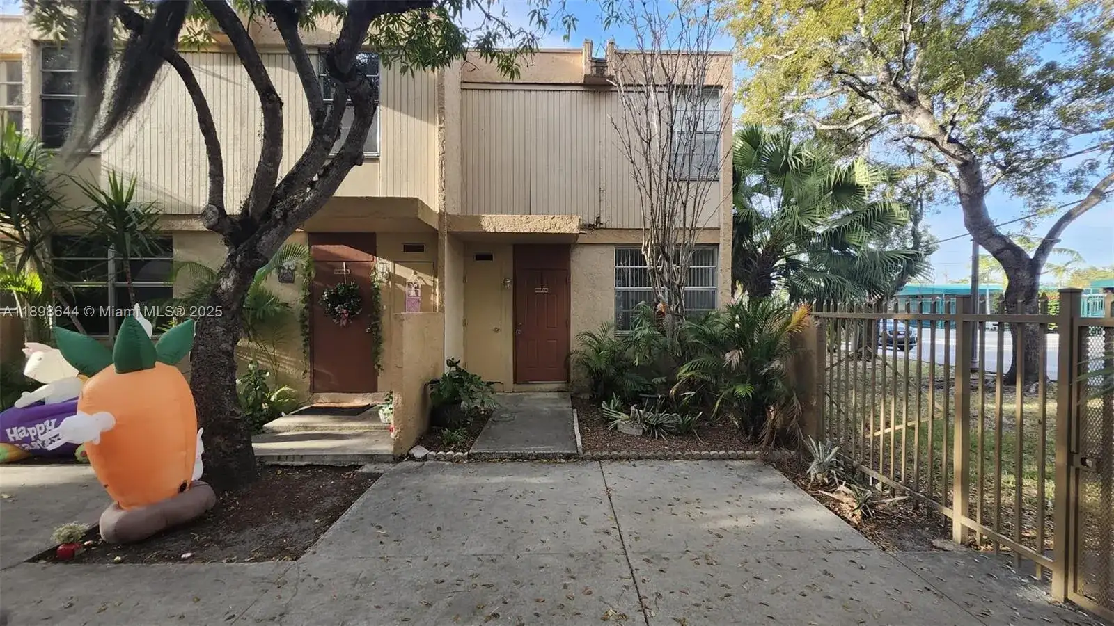 5959 SW 69 # 106, Miami FL 33143 photo 2