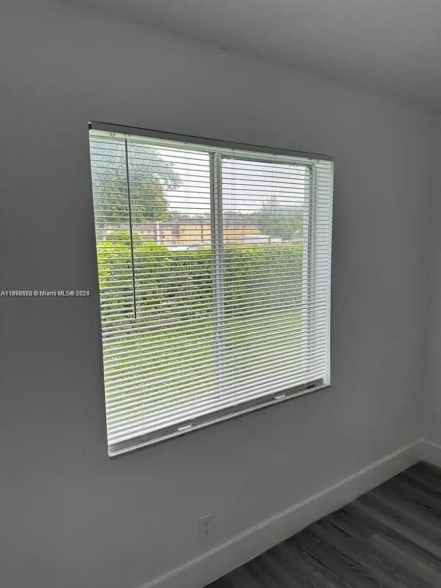 6921 Pembroke Rd # 6921, Pembroke Pines FL 33023 photo 5