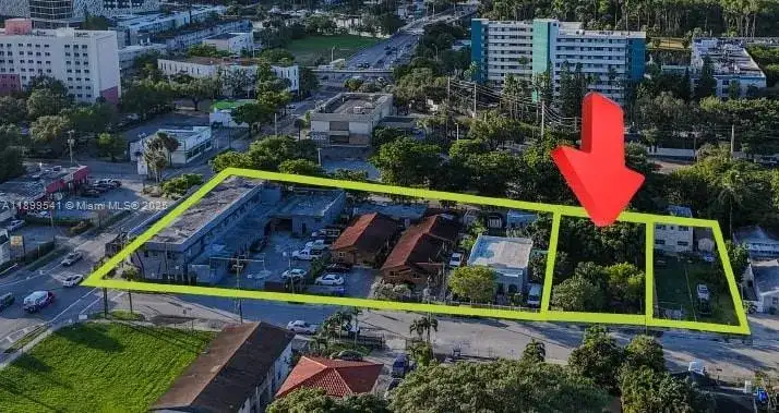 1744 NW 15th St, Miami FL 33125 photo 2