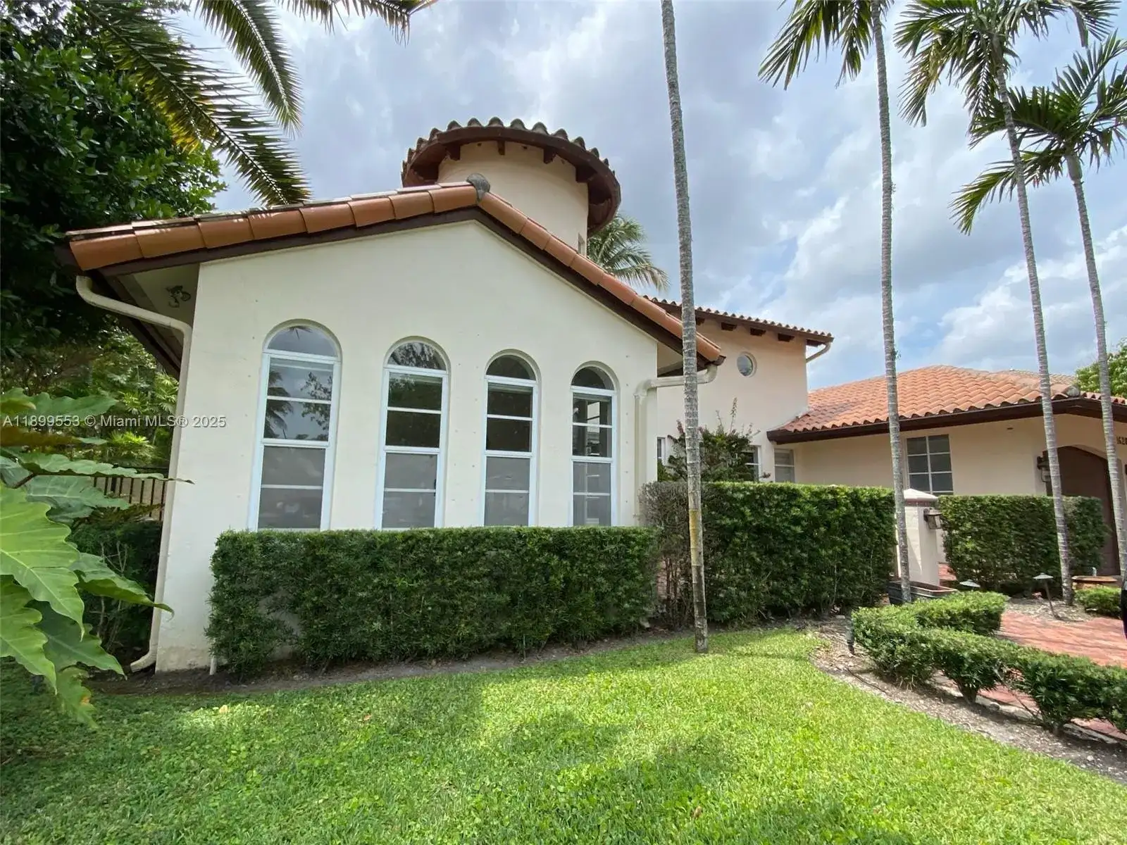 16208 NW 83rd Pl # 0, Miami Lakes FL 33016 photo 2