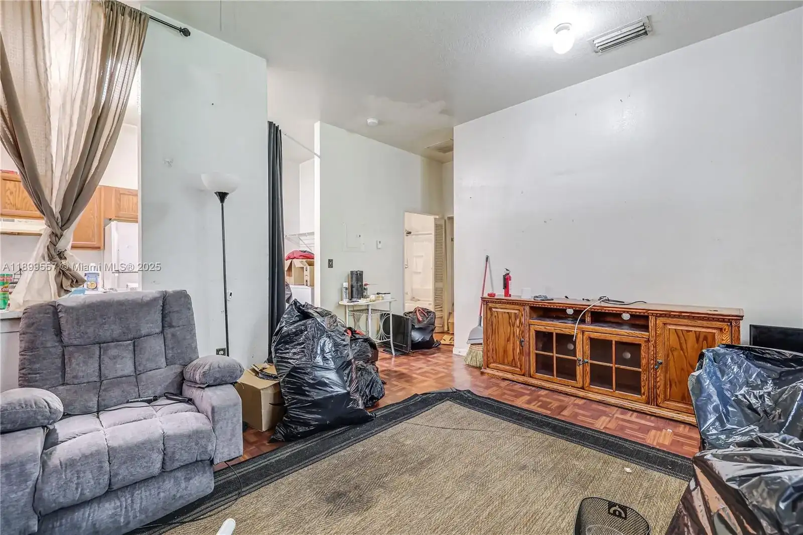 6960 NW 4th Ave # 3, Miami FL 33150 photo 5