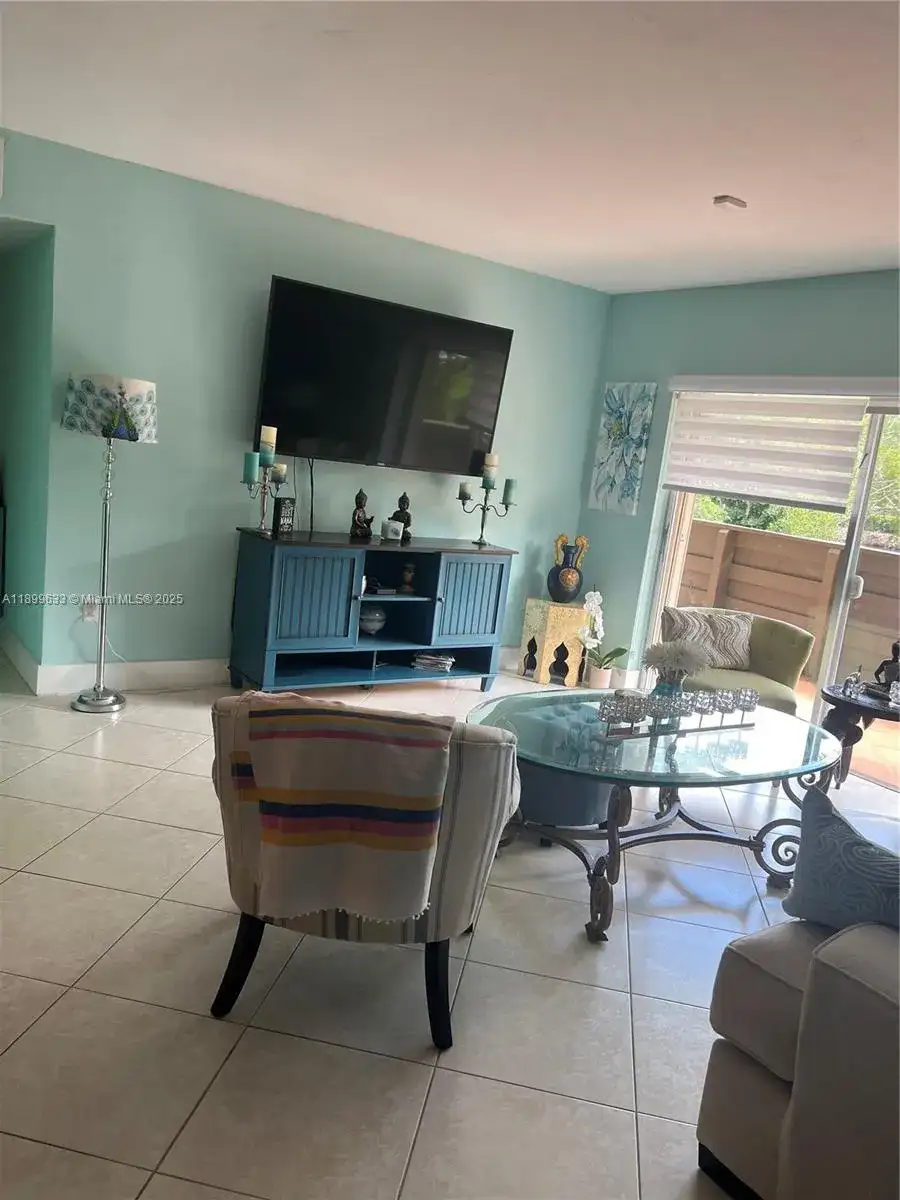 8335 SW 72nd Ave # 212D, Miami FL 33143 photo 3