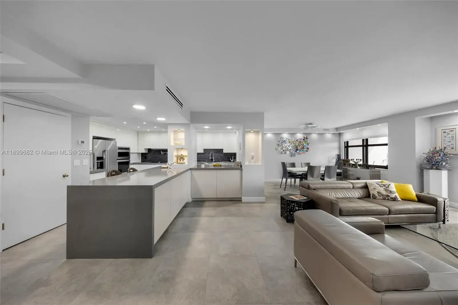9801 Collins Ave # 16U, Bal Harbour FL 33154 photo 3