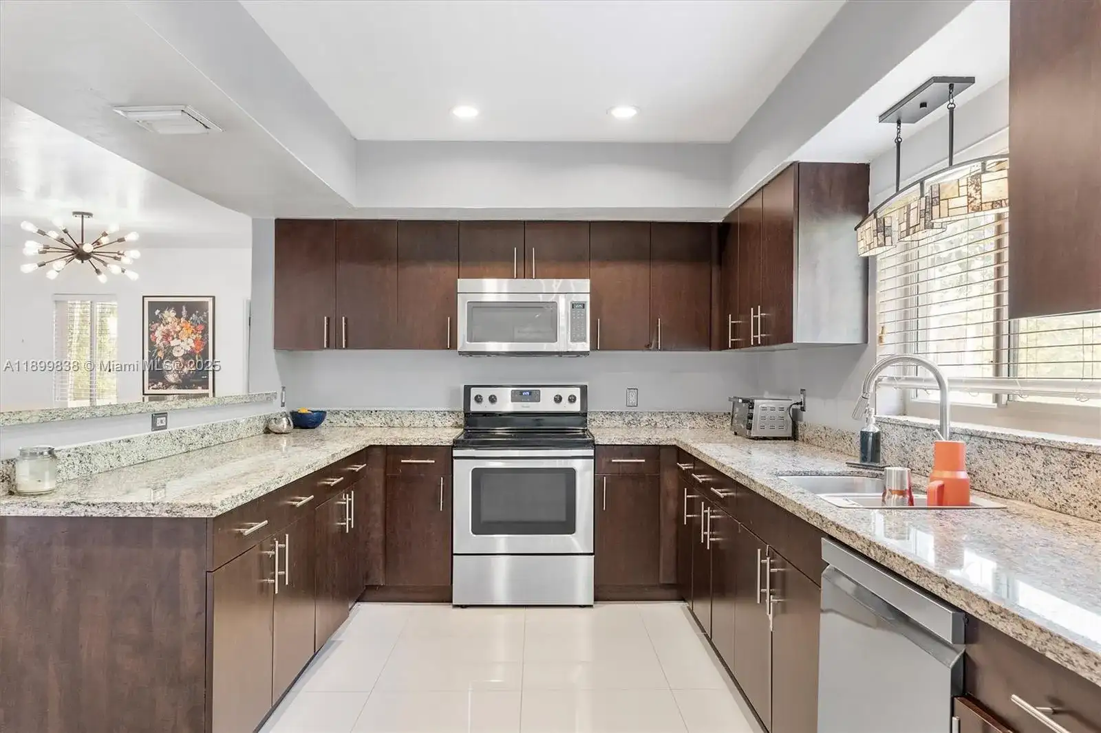 12660 Griffing Blvd, North Miami FL 33161 photo 5