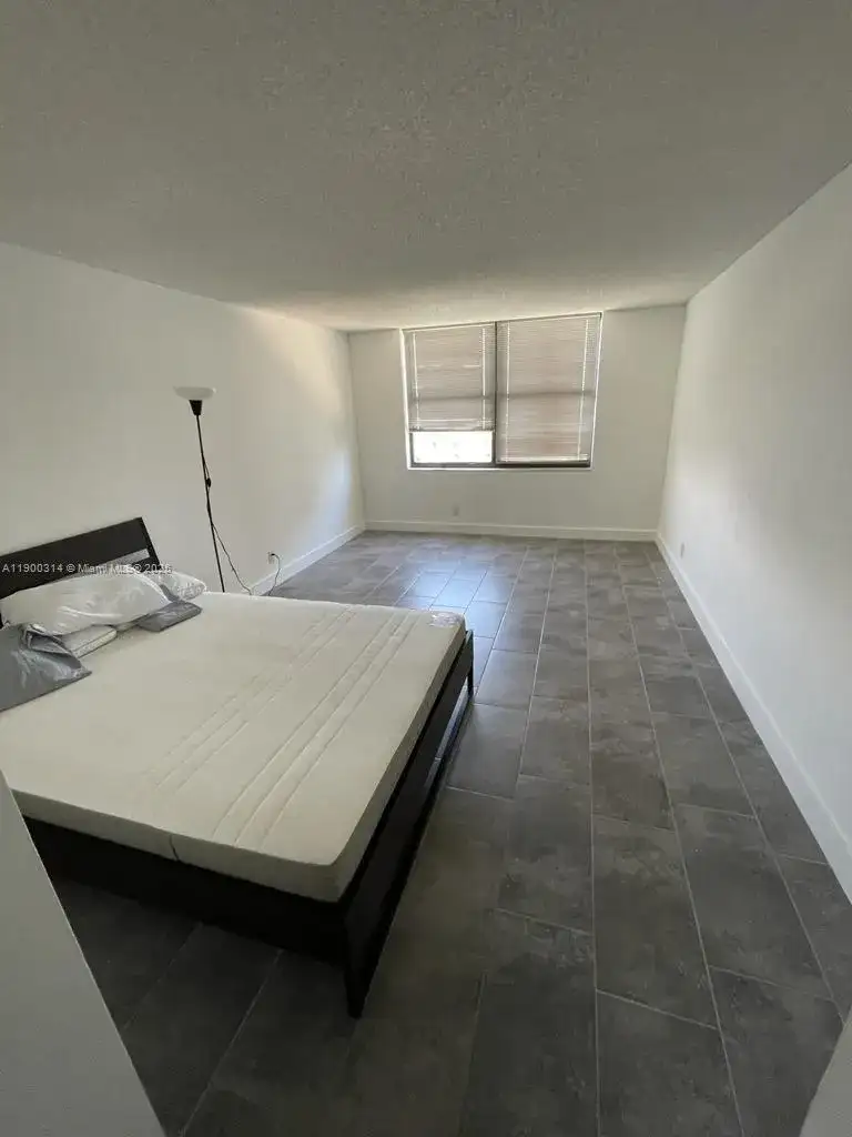 18151 NE 31st Ct # 1810, Aventura FL 33160 photo 5
