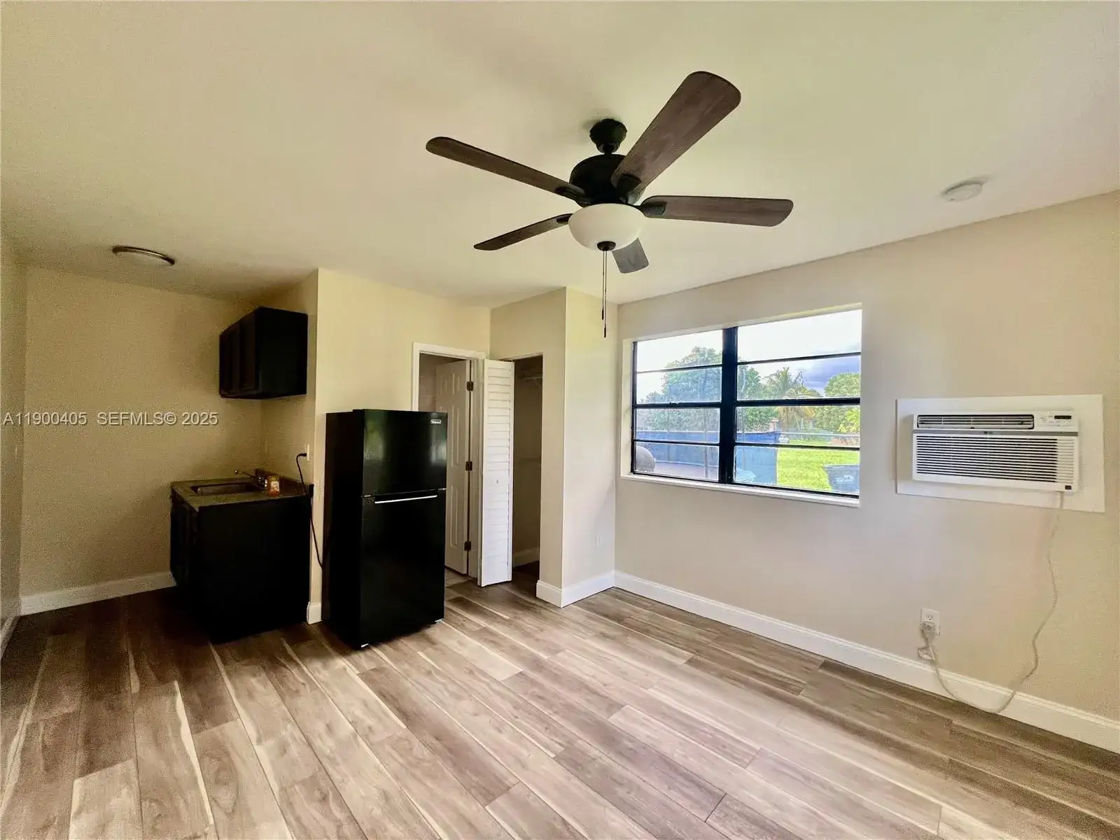645 NW 1St Street # 1, Florida City FL 33034 photo 3