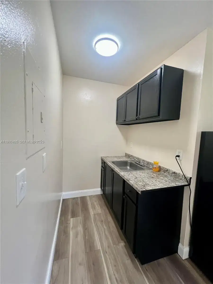 645 NW 1St Street # 1, Florida City FL 33034 photo 4