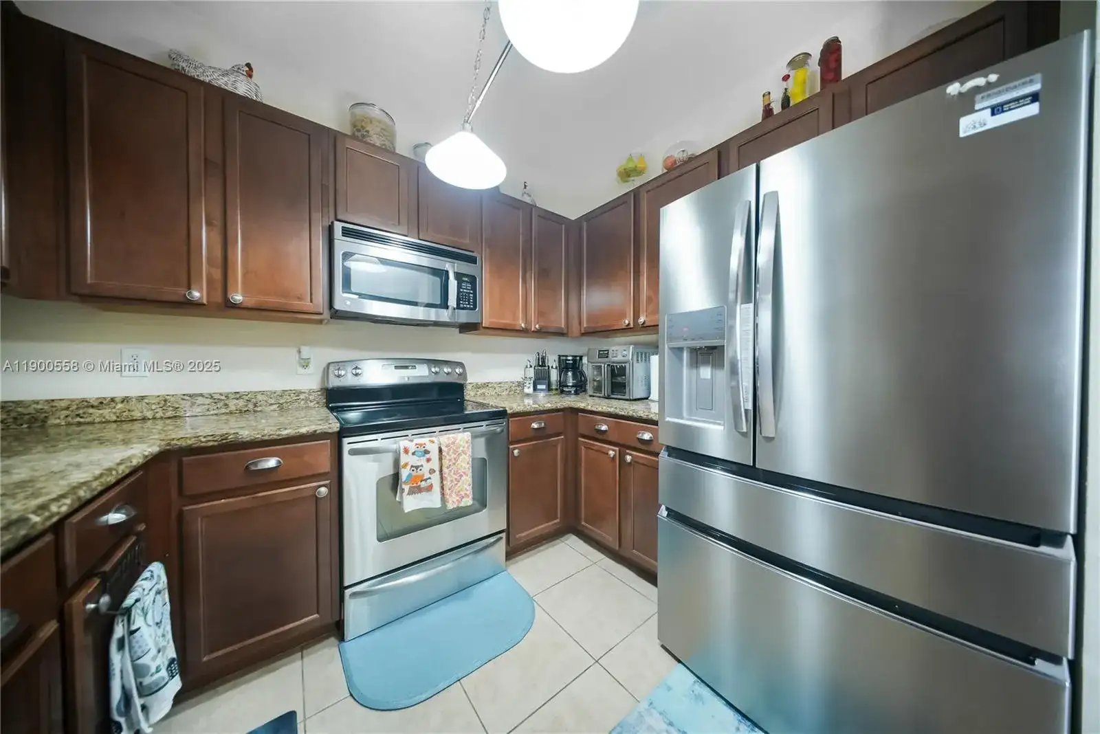 3076 SE 4th Ct, Homestead FL 33033 photo 4