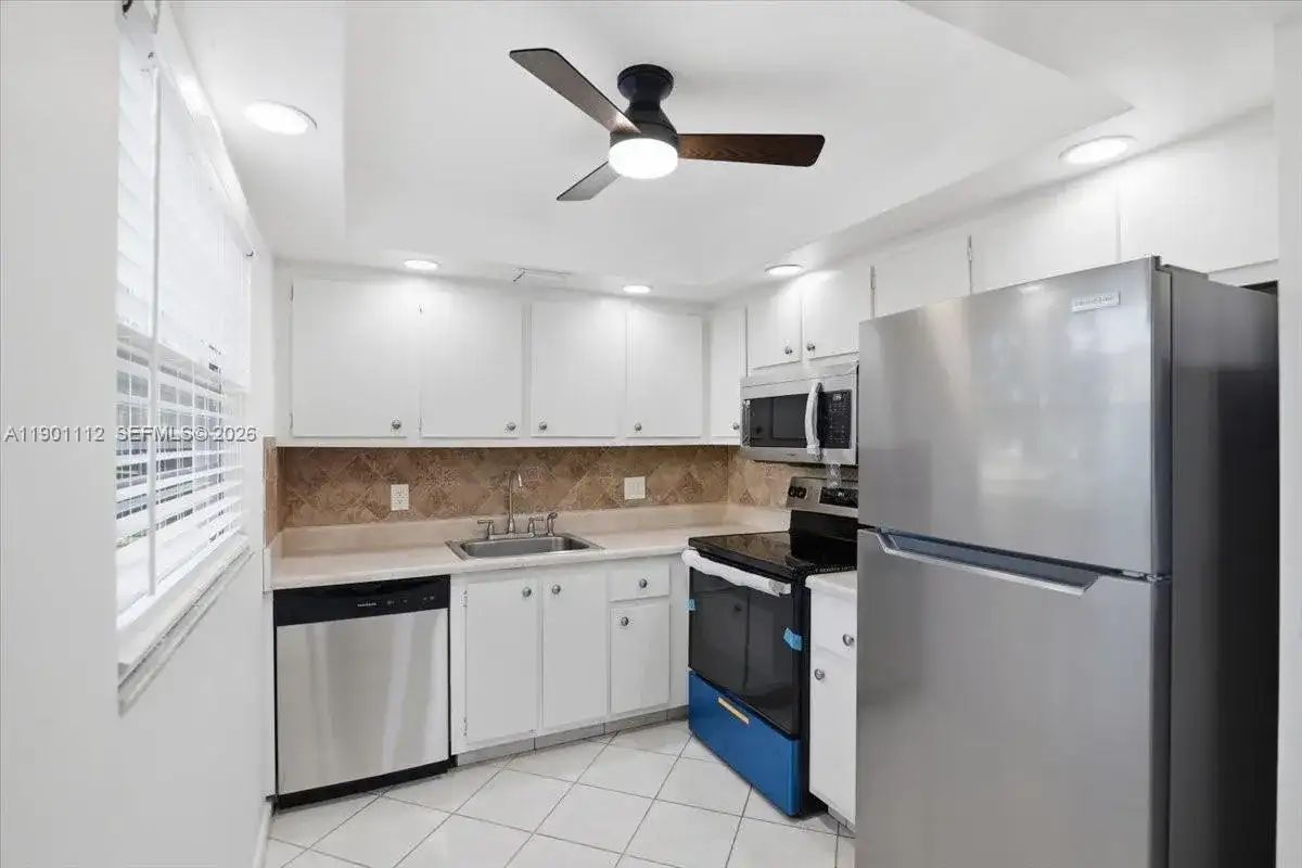13350 SW 1st St # 205P, Pembroke Pines FL 33027 photo 4
