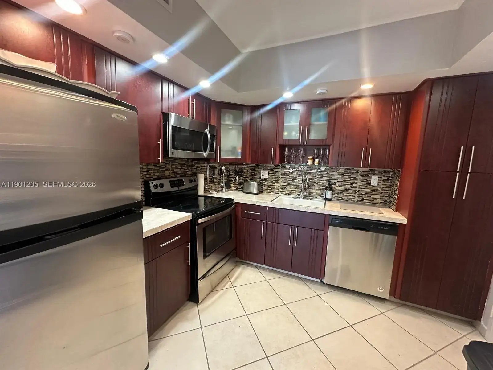 500 Bayview Dr # 321, Sunny Isles Beach FL 33160 photo 5