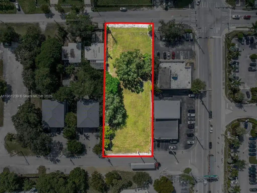 137 NW 165th St, Miami FL 33169 photo 4