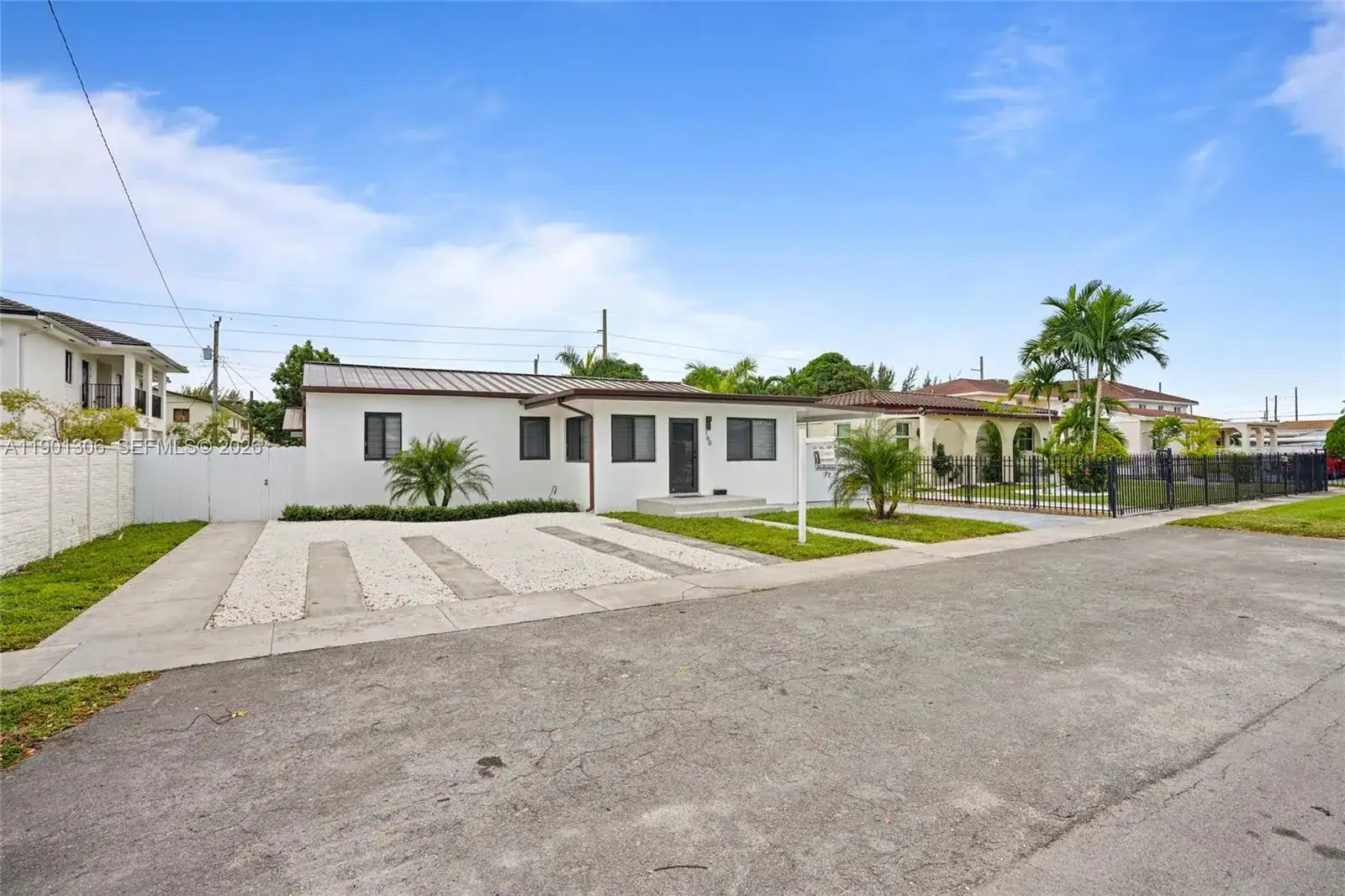 160 E 34th St, Hialeah FL 33013 photo 2
