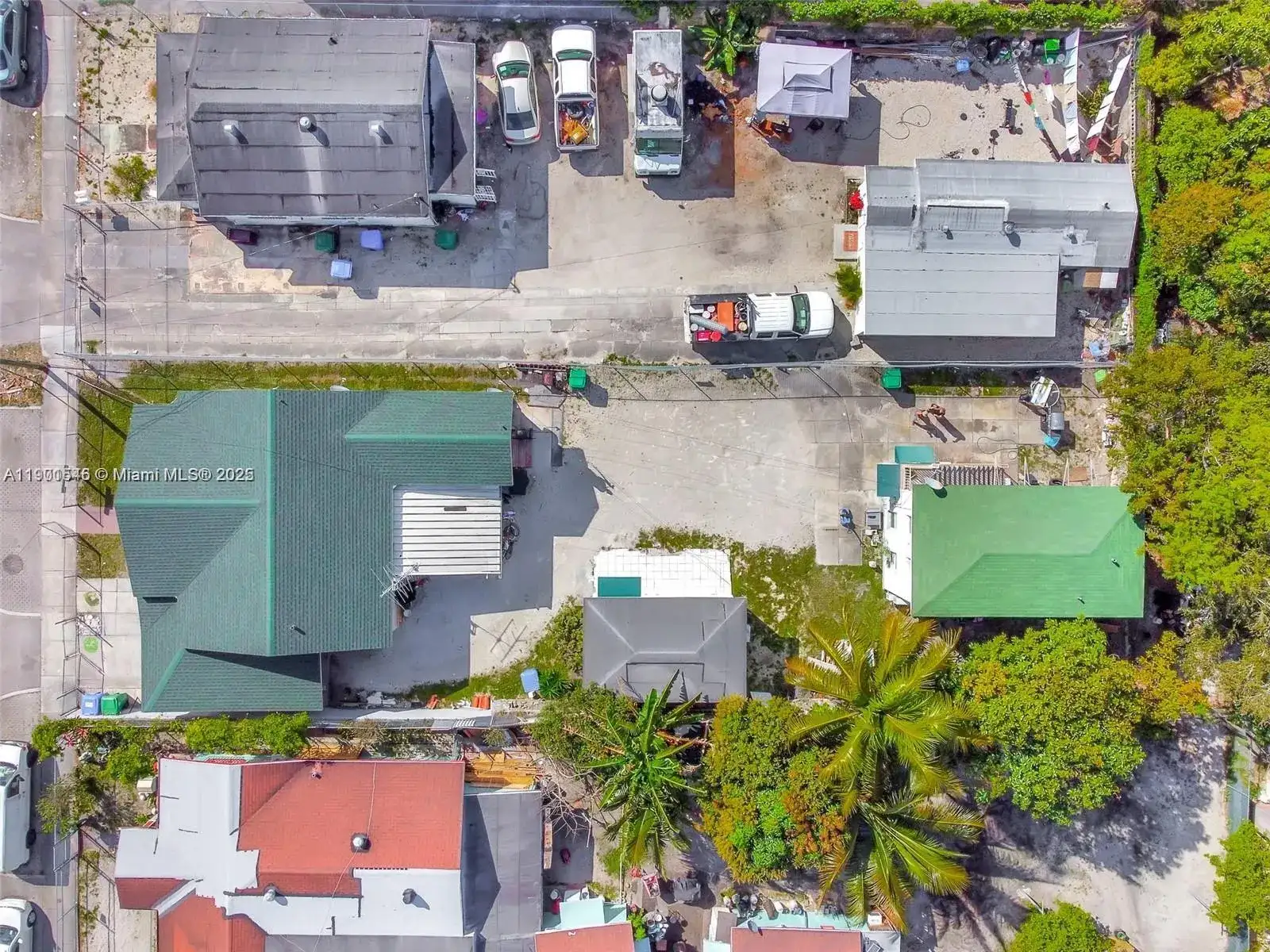 2930 NW 14th Ave, Miami FL 33142 photo 3
