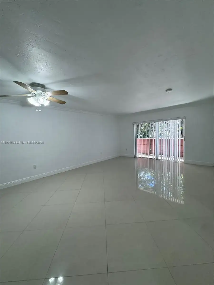 1205 Mariposa Ave # 210, Coral Gables FL 33146 photo 2