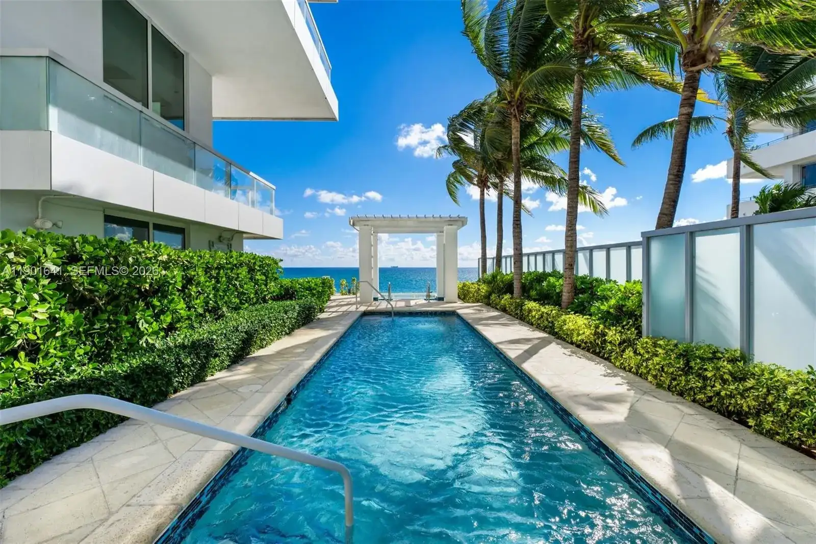 4391 Collins Ave # 512, Miami Beach FL 33140 photo 2