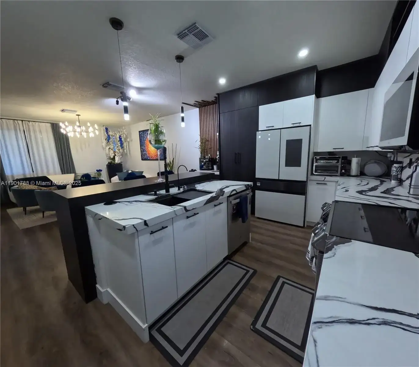 4256 NW 83rd Ave, Doral FL 33166 photo 5