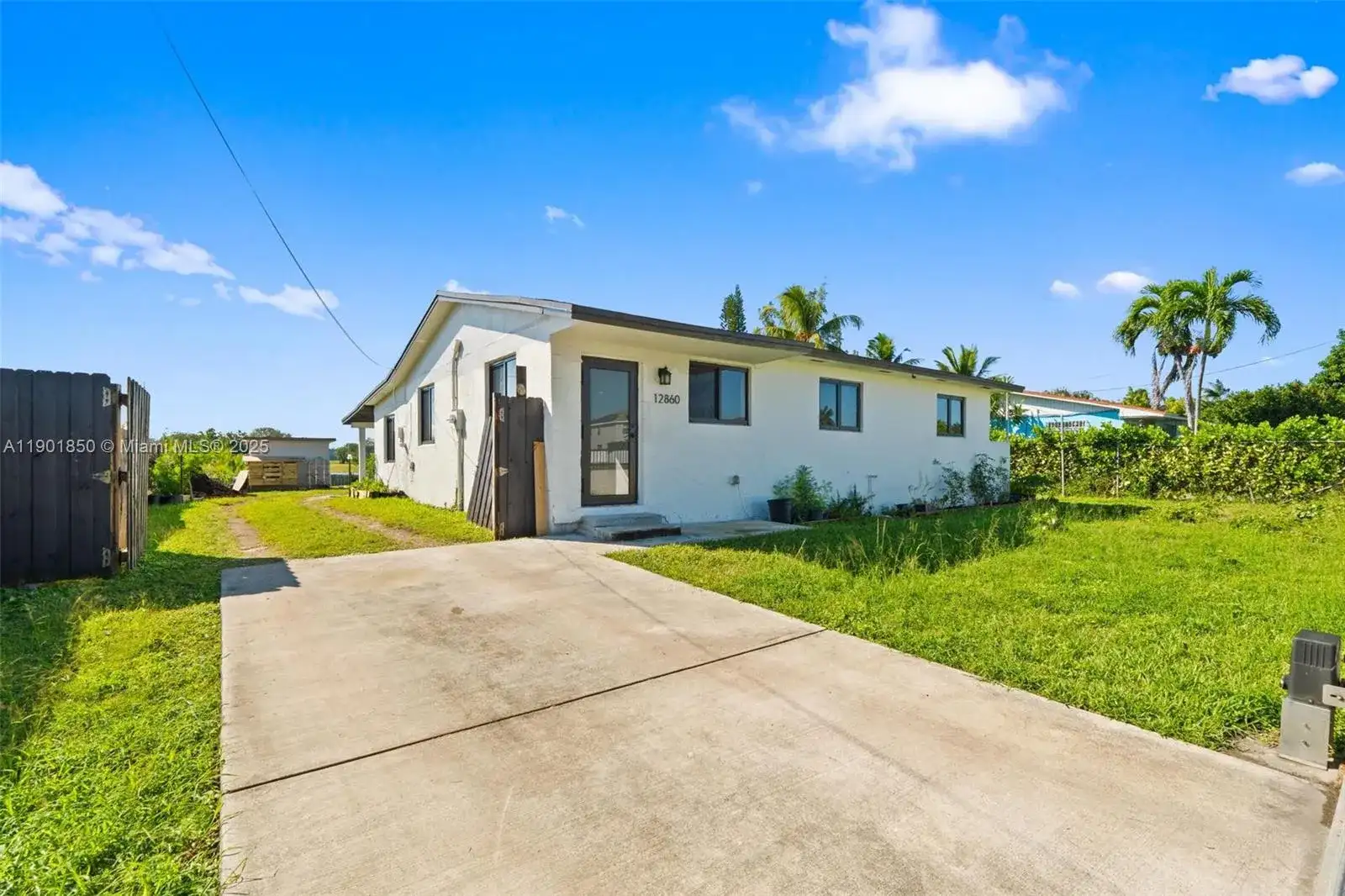 12860 SW 268th St, Homestead FL 33032 photo 2
