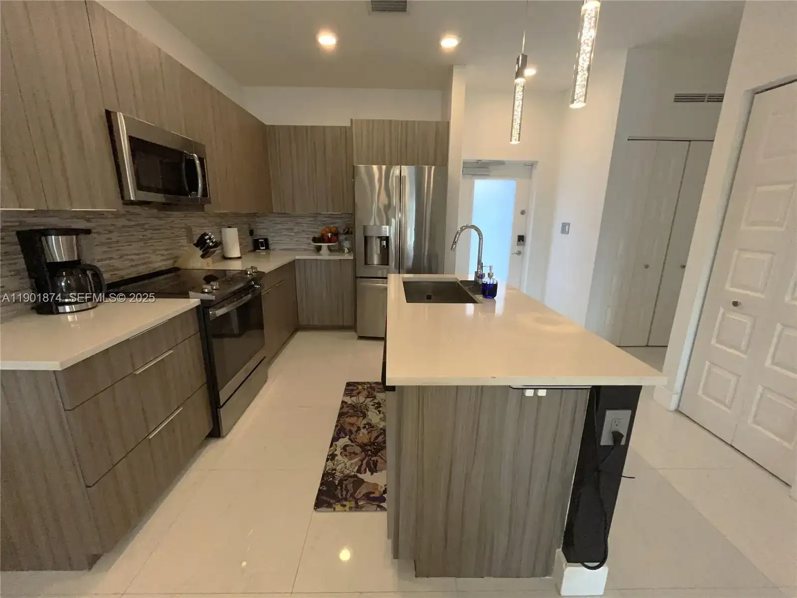 4745 NW 84th Ct # 42, Doral FL 33166 photo 5