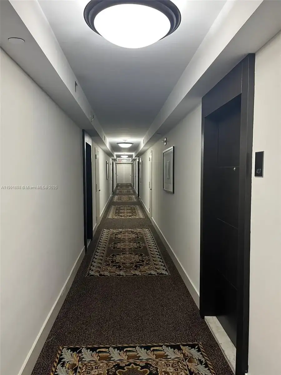 2851 NE 183rd St # 405E, Aventura FL 33160 photo 4