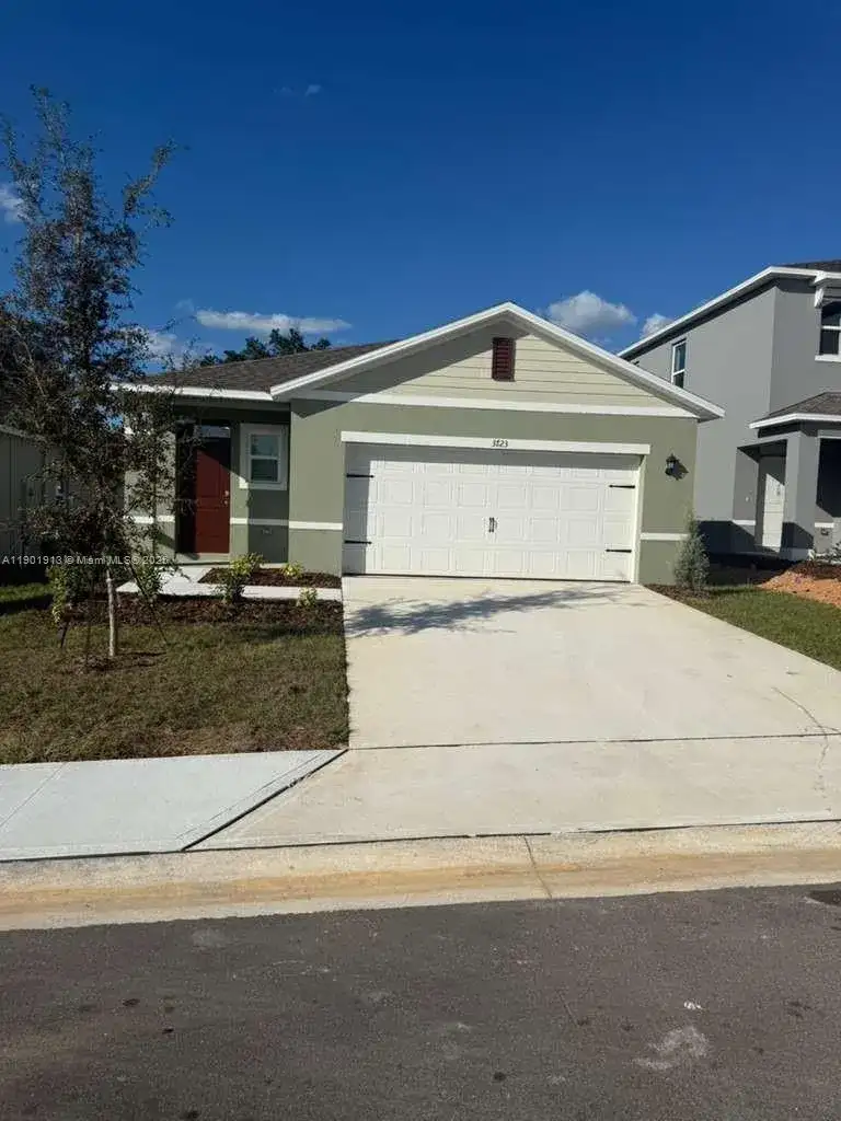 3723 Point Sur Court, Davenport FL 33837 photo 2