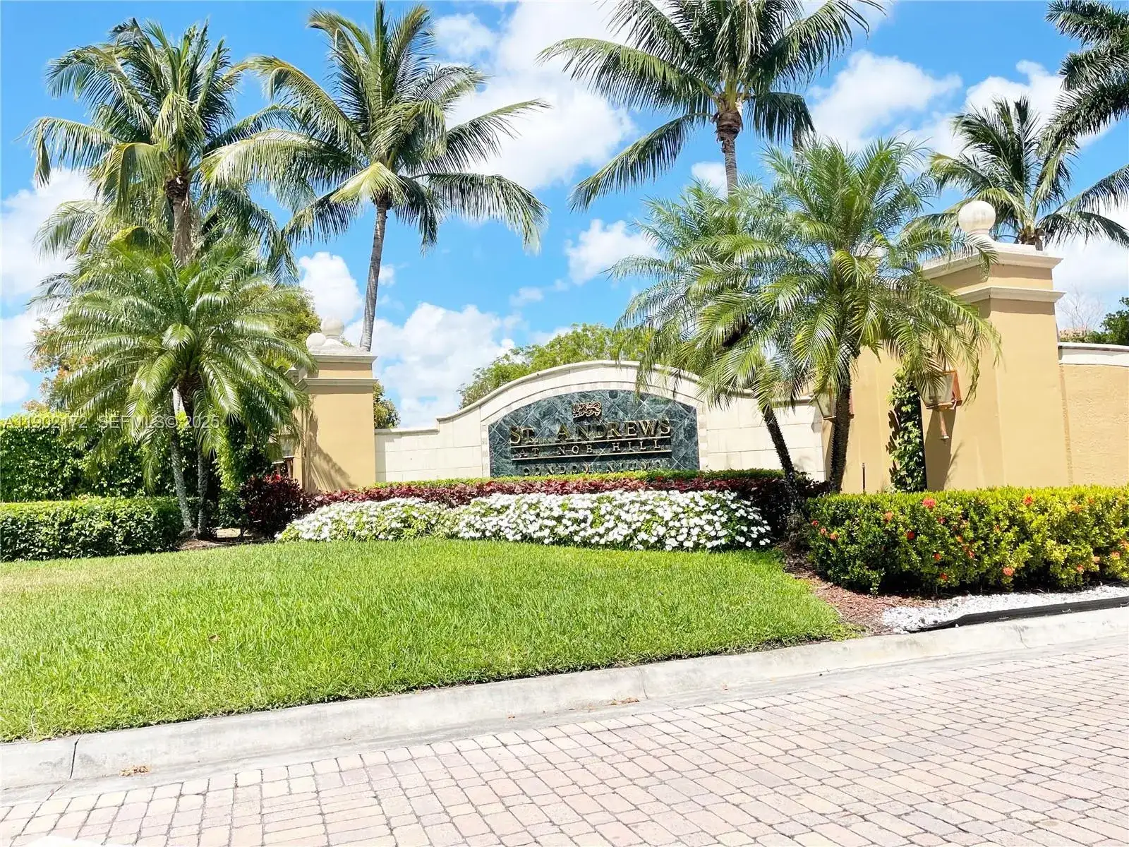 8010 N Nob Hill Rd # 102, Tamarac FL 33321 photo 3