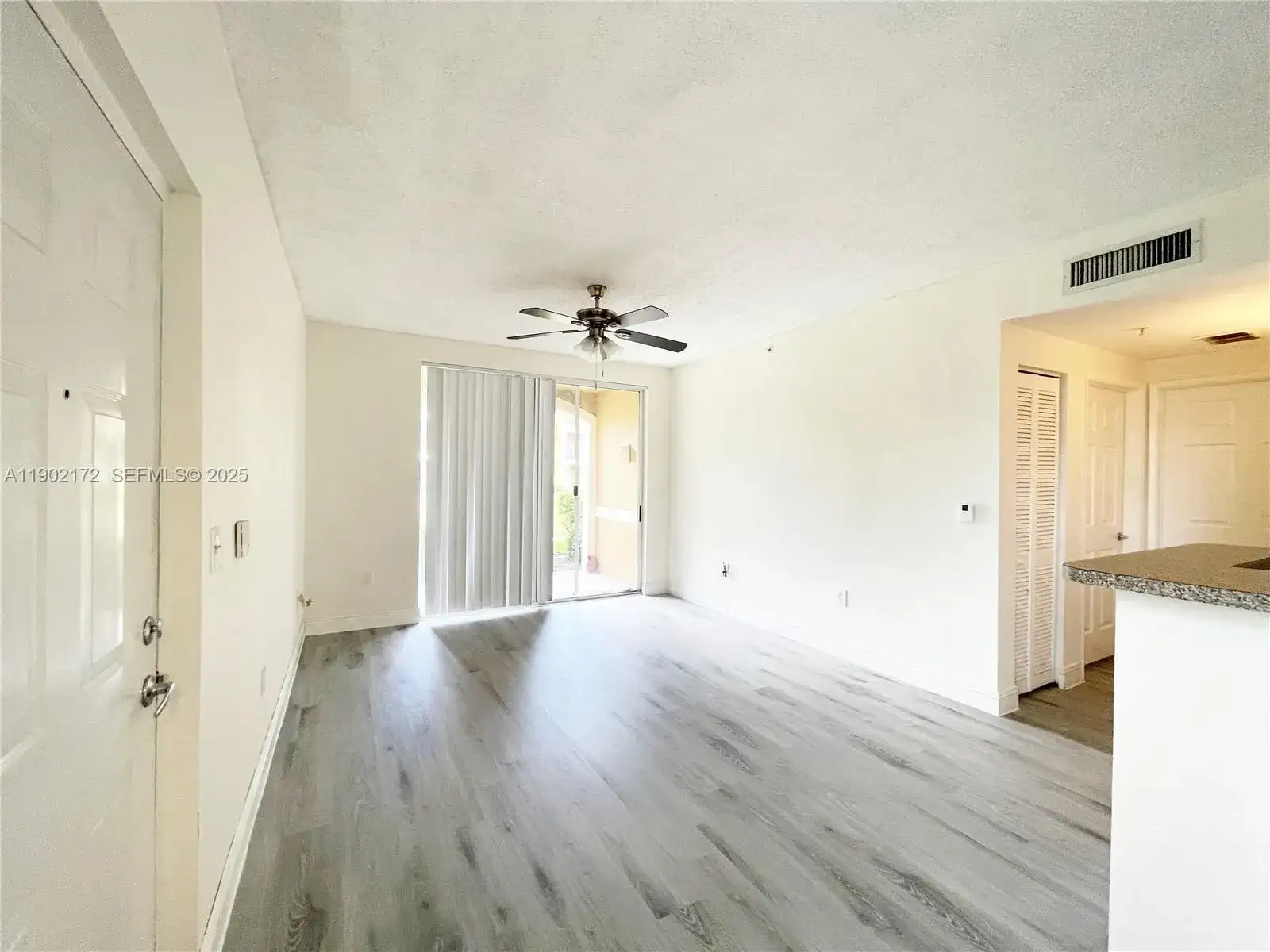 8010 N Nob Hill Rd # 102, Tamarac FL 33321 photo 4