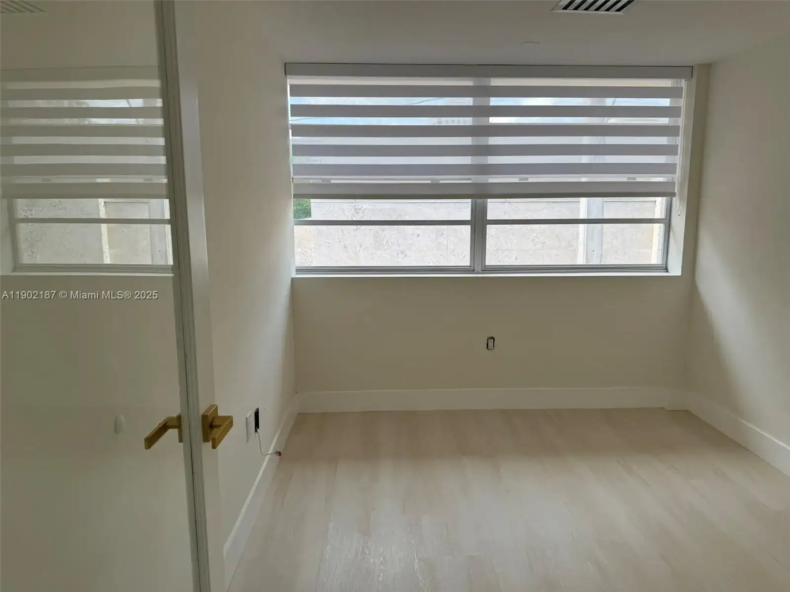 220 Miracle Mile # B221, Coral Gables FL 33134 photo 3