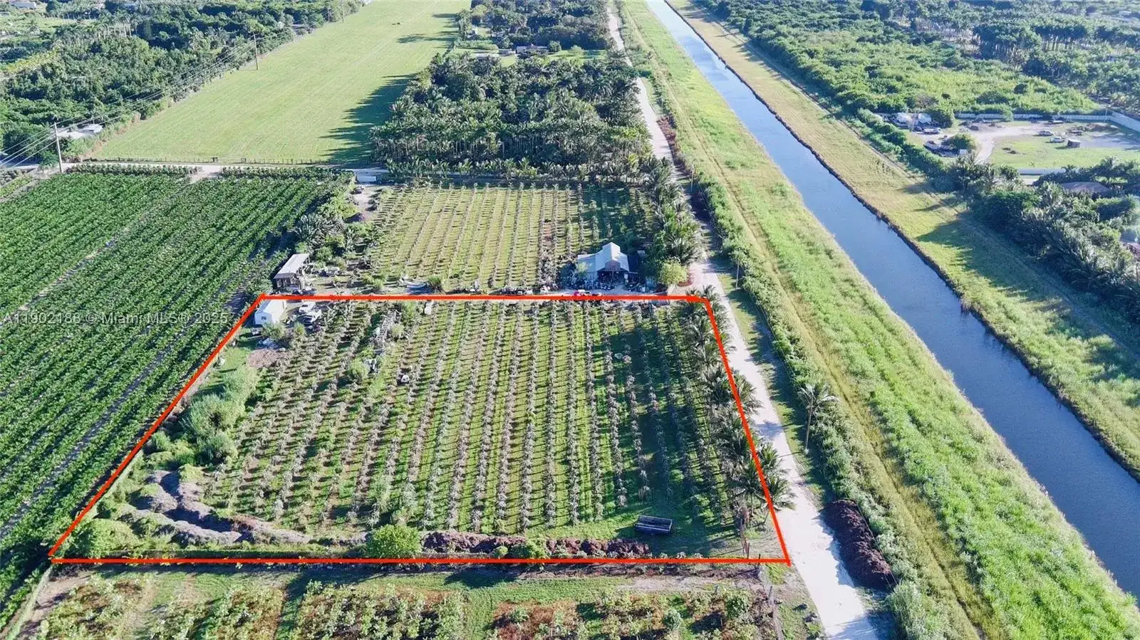 205th, Homestead FL 33187 photo 3