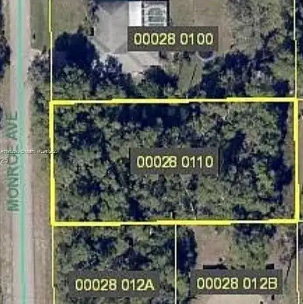 202 MONROE AVE, Lehigh Acres FL 33936 photo 2
