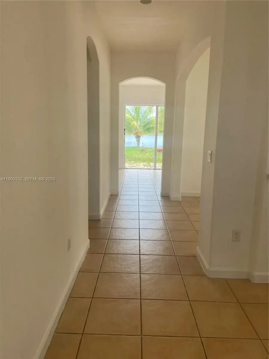 1522 SE 16th Ave # 1522, Homestead FL 33035 photo 4