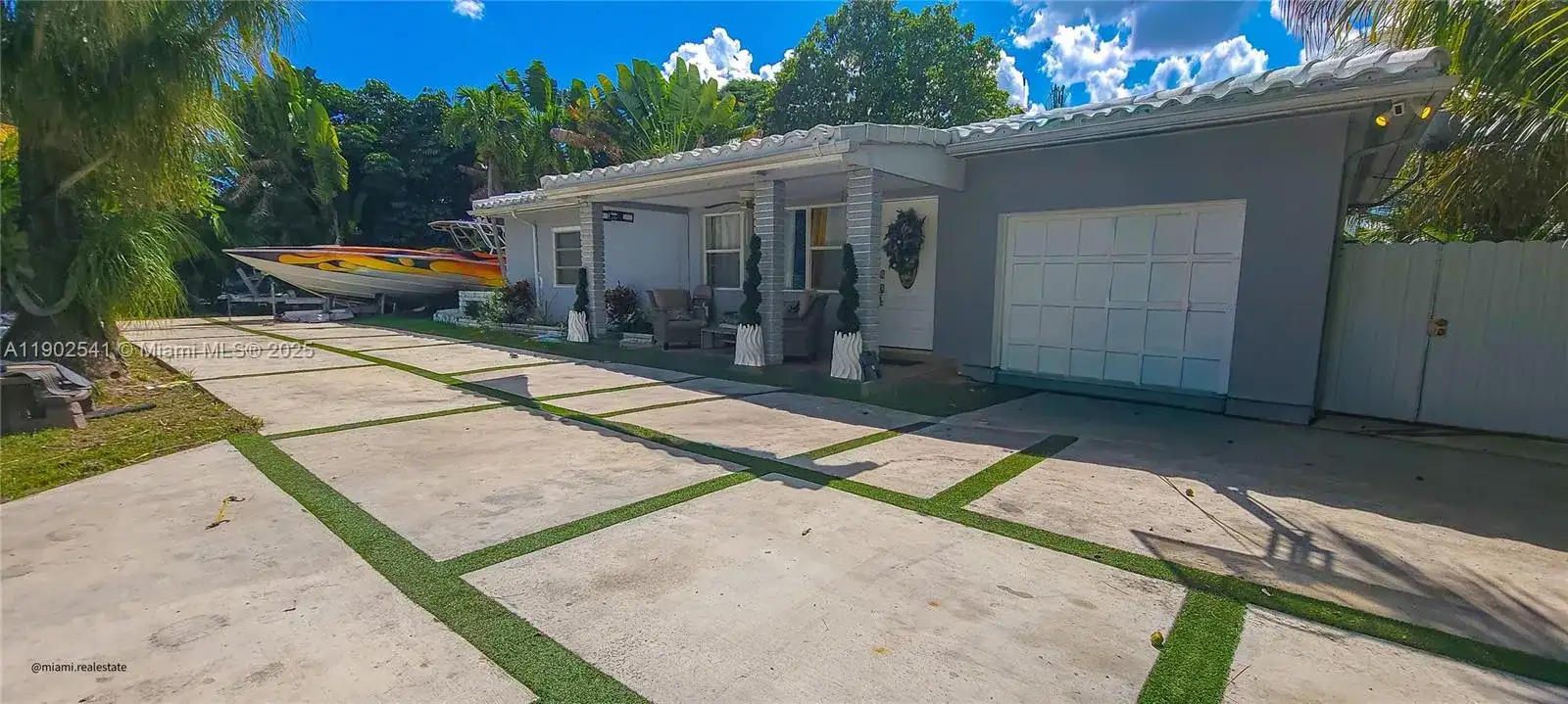 232 NE 160th St, Miami FL 33162 photo 4