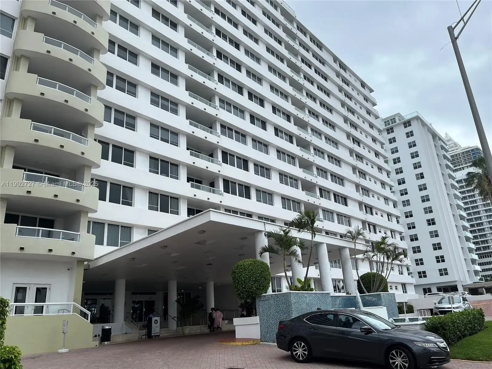 5005 Collins Ave # 923, Miami Beach FL 33140 photo 2