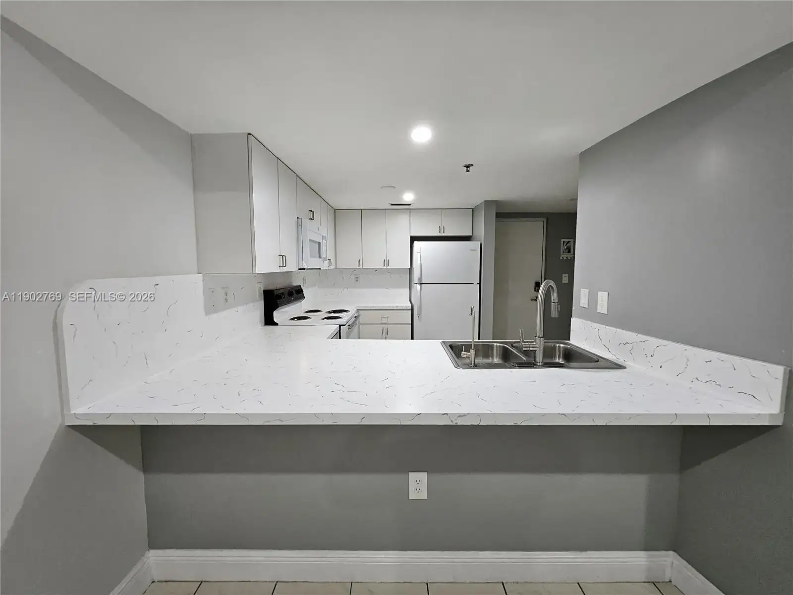 55 E 4th St # 302, Hialeah FL 33010 photo 4