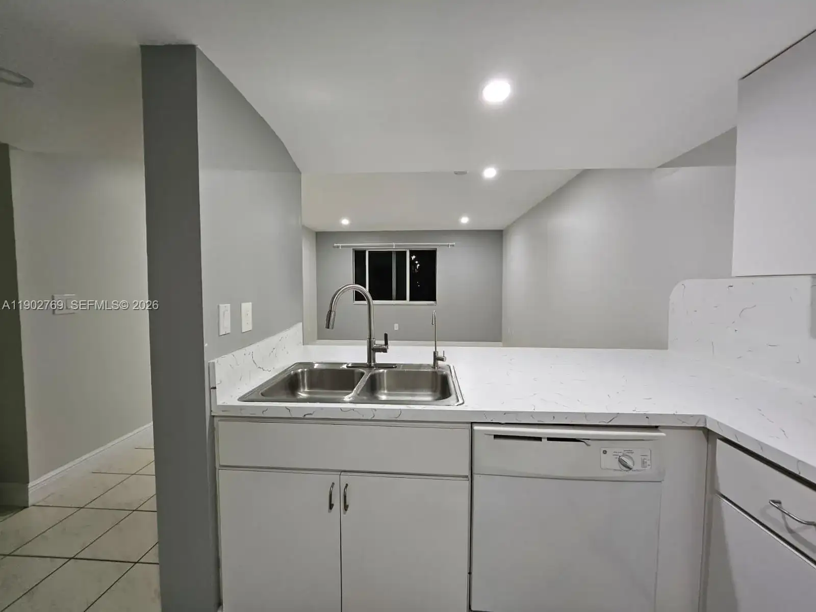 55 E 4th St # 302, Hialeah FL 33010 photo 5