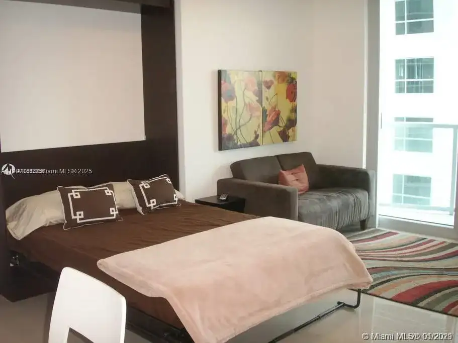 185 SW 7th St # 1906, Miami FL 33130 photo 5