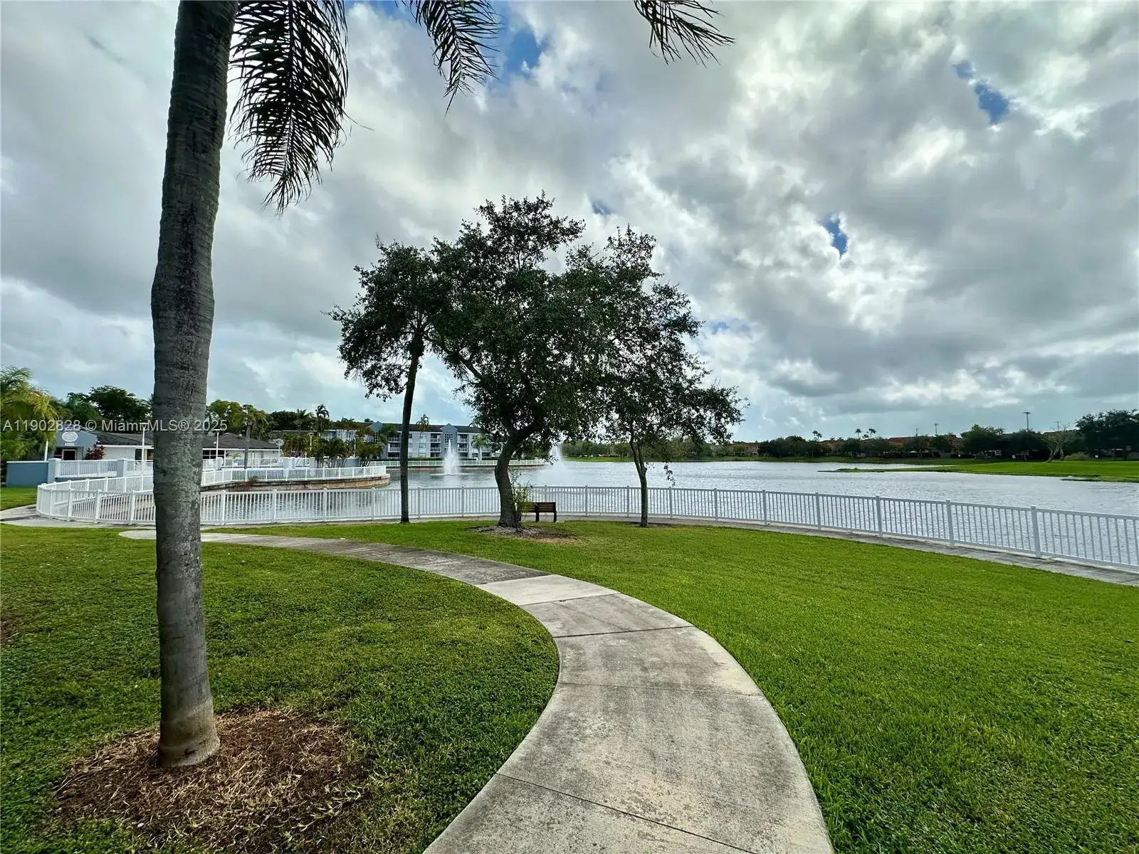 8640 SW 212th St # 307, Cutler Bay FL 33189 photo 2