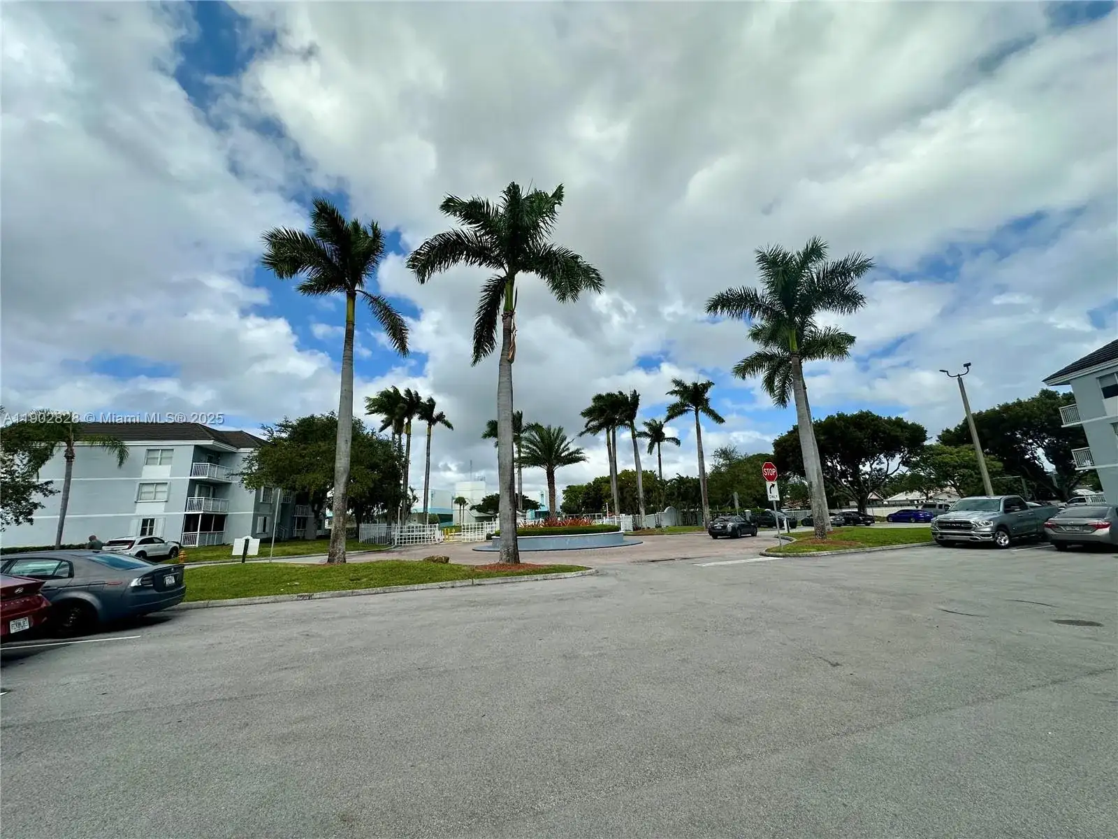 8640 SW 212th St # 307, Cutler Bay FL 33189 photo 3