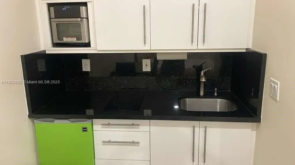 1150 Normandy Dr # 102, Miami Beach FL 33141 photo 3