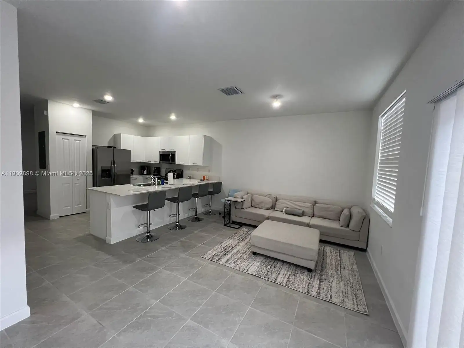 12142 NW 24th Ct, Miami FL 33167 photo 2
