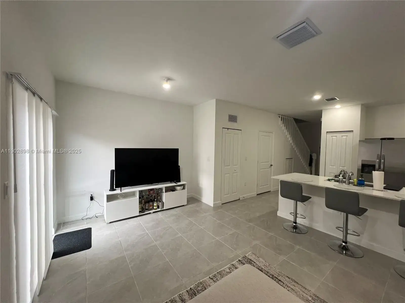 12142 NW 24th Ct, Miami FL 33167 photo 3