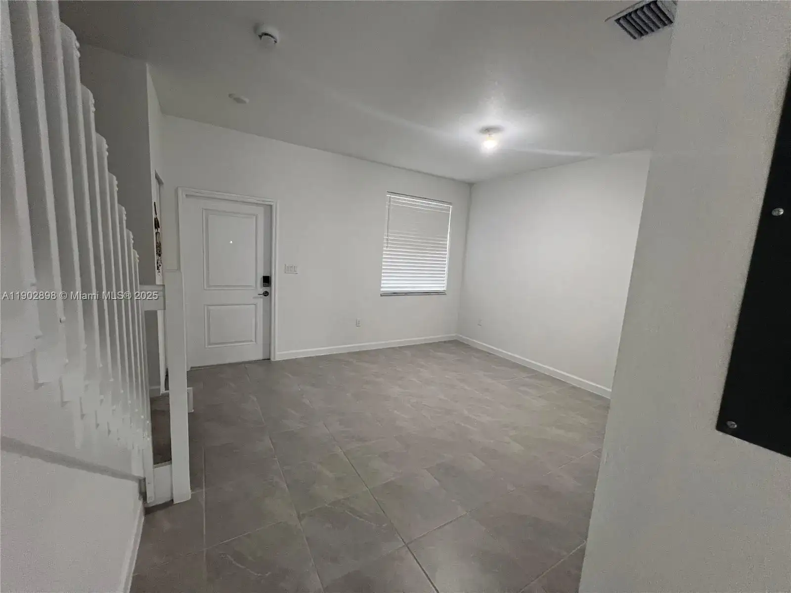 12142 NW 24th Ct, Miami FL 33167 photo 5
