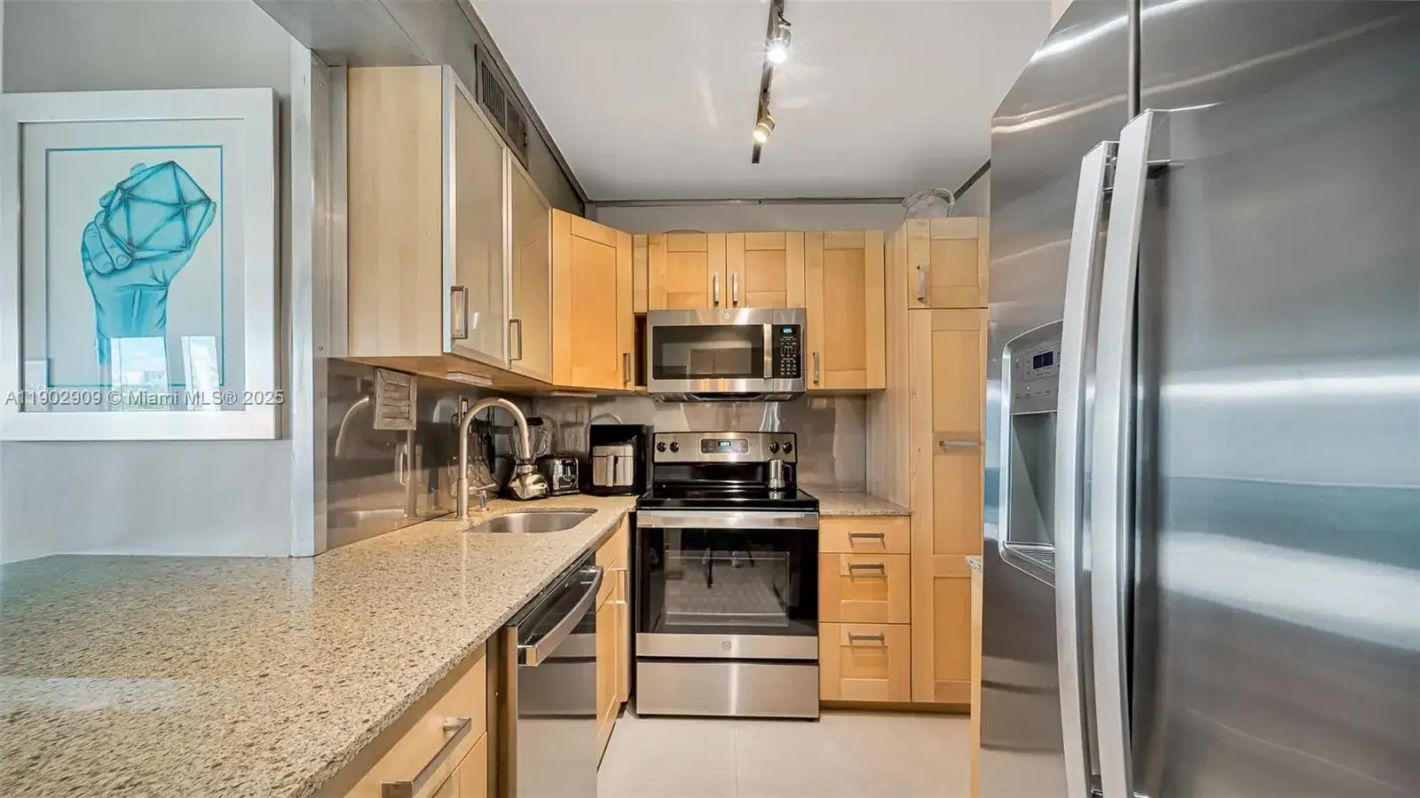 1200 West Ave # 7, Miami Beach FL 33139 photo 4
