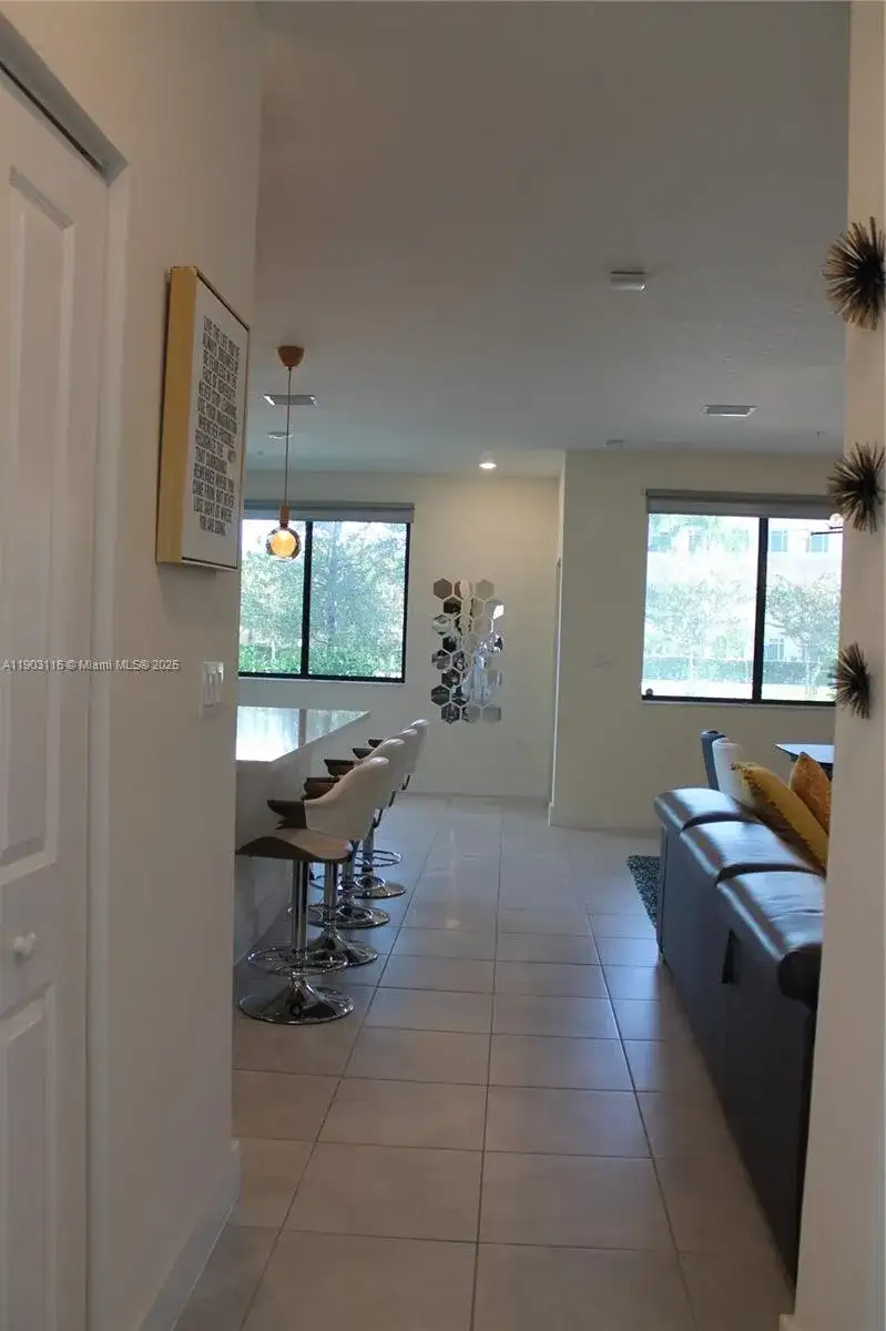 8265 NW 41 ST # 110, Doral FL 33166 photo 5