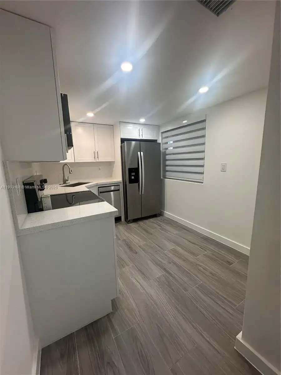 7705 SW 86th St # 315, Miami FL 33143 photo 4
