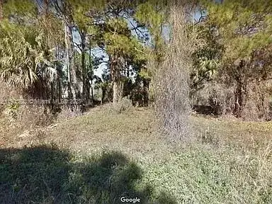 676 KODAK ST, Lehigh Acres FL 33972 photo 2