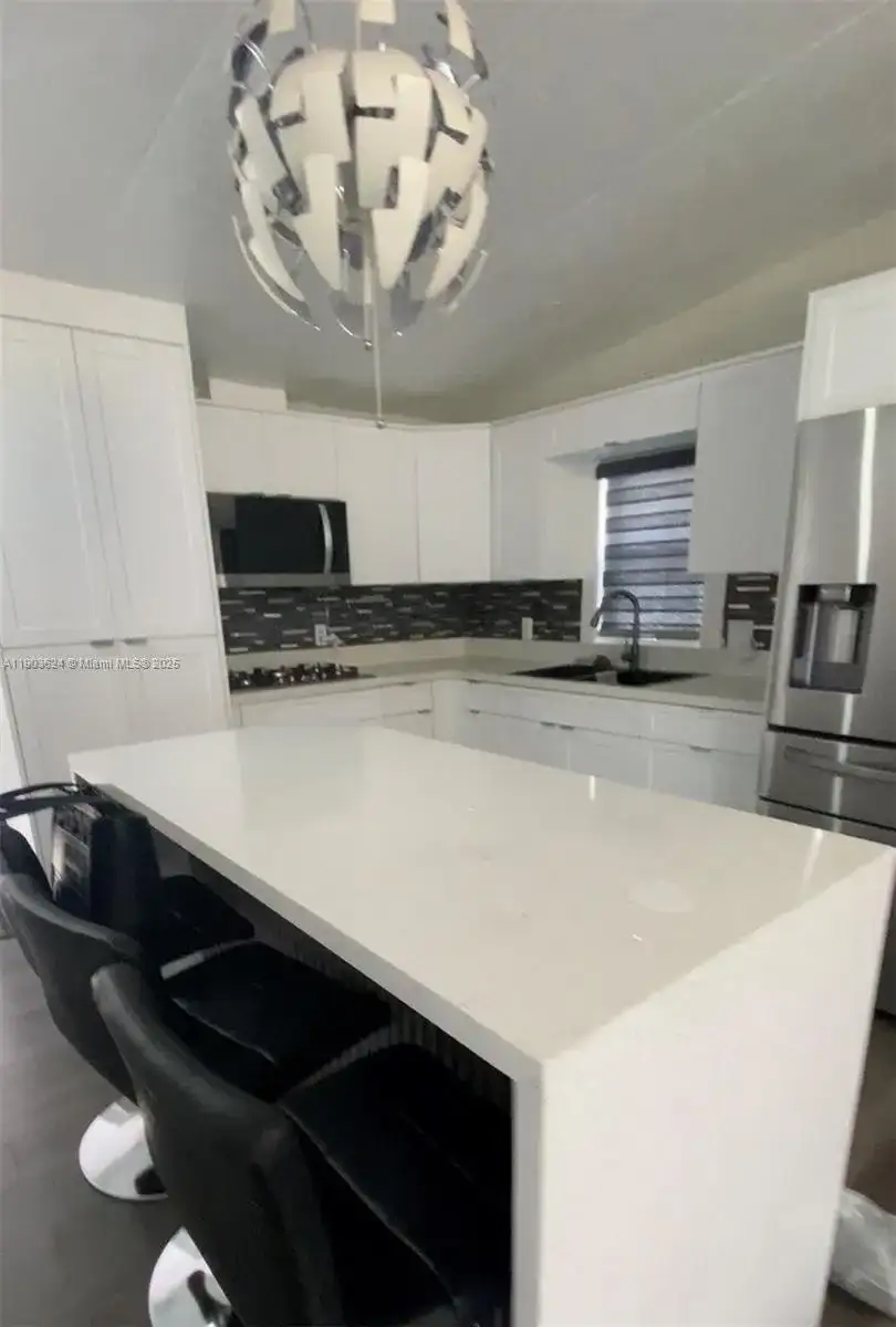 5404 NW 200th rd, Miami Gardens FL 33055 photo 3
