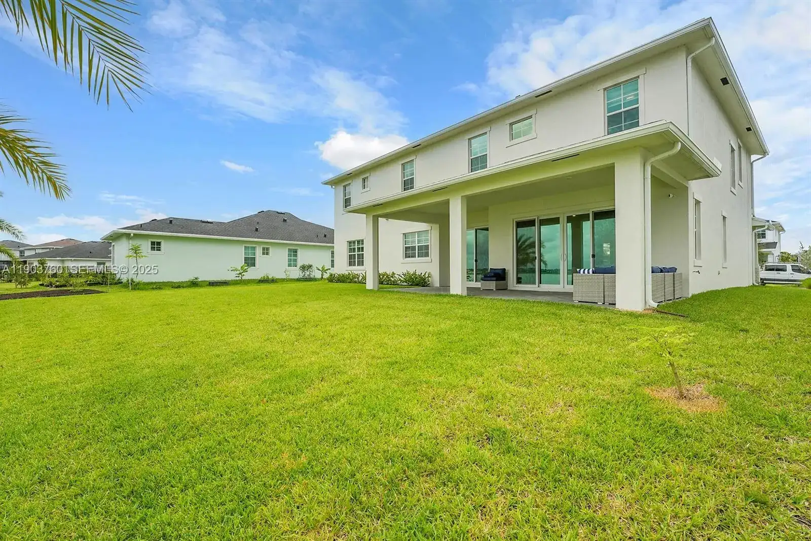 601 Hookline Cir, Loxahatchee FL 33470 photo 3