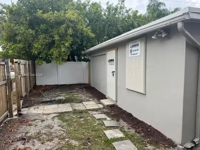 1213 NE 13th St, Fort Lauderdale FL 33304 photo 4